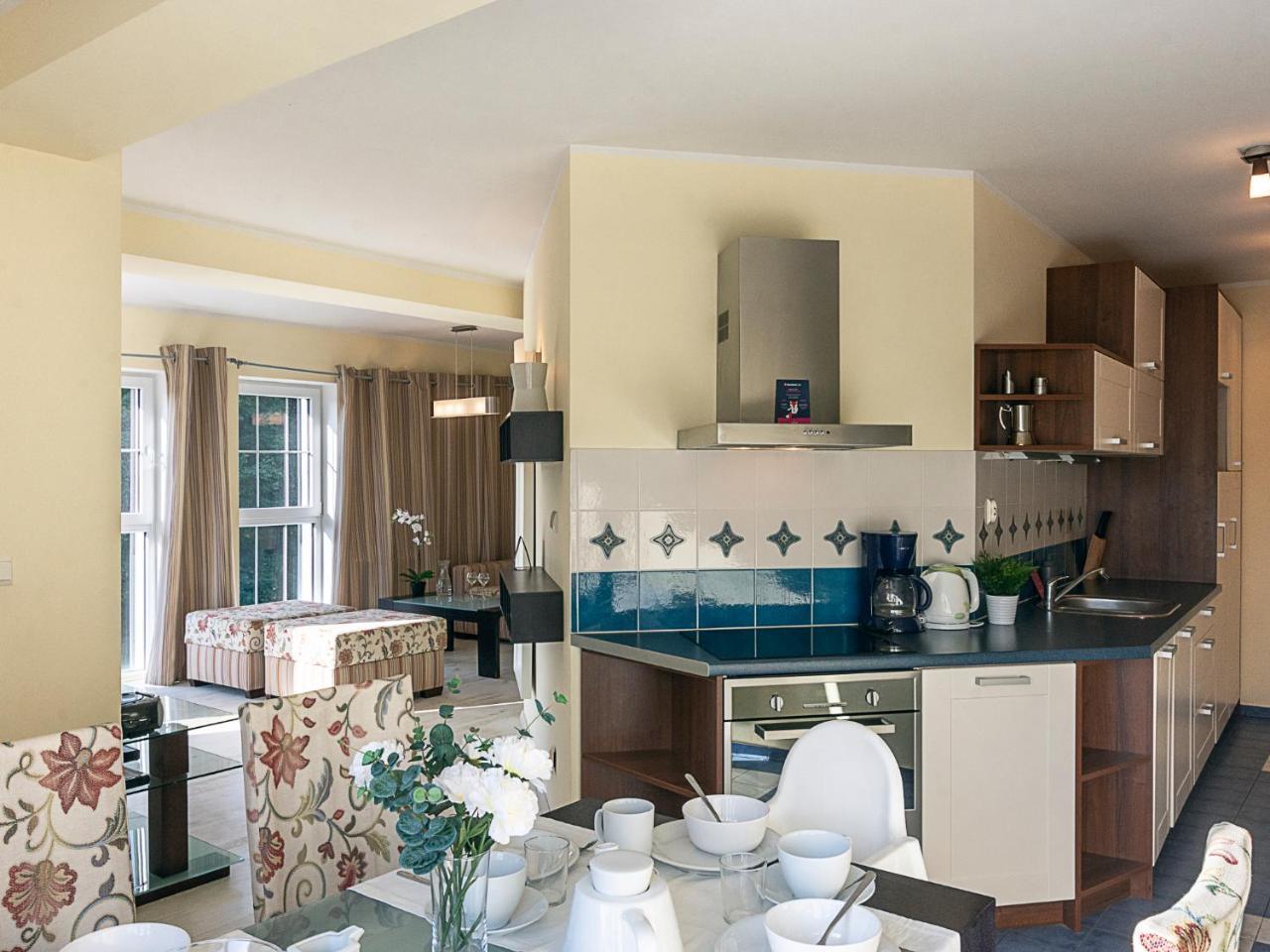 Vacationclub - Rezydencja Bursztyn Apartament 31 Świnoujście Екстериор снимка