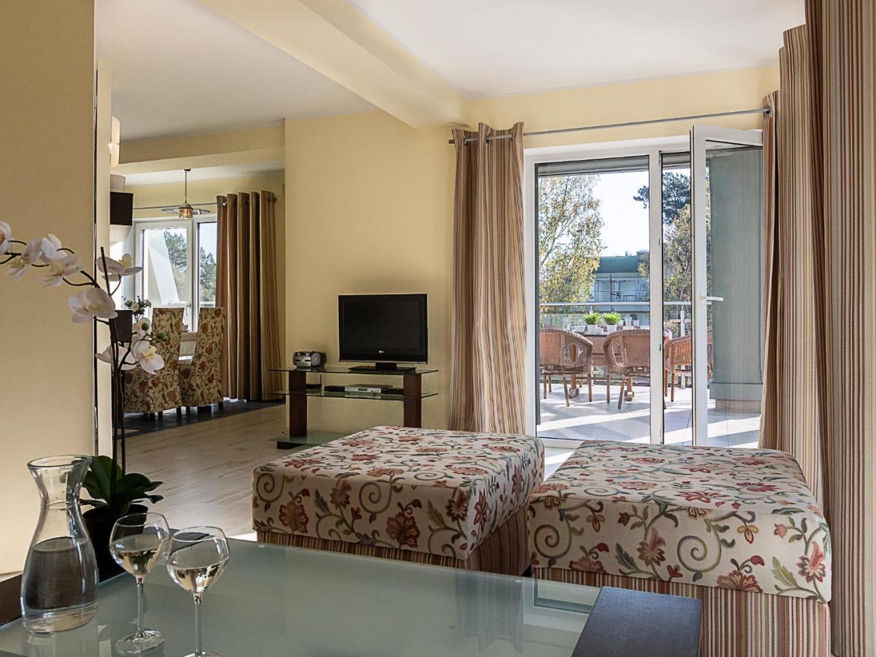 Vacationclub - Rezydencja Bursztyn Apartament 31 Świnoujście Екстериор снимка